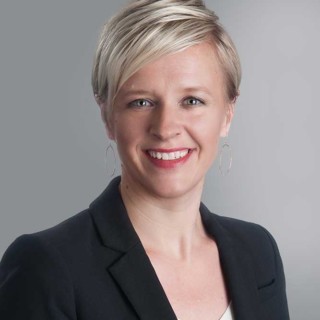 Nicole M Hansen